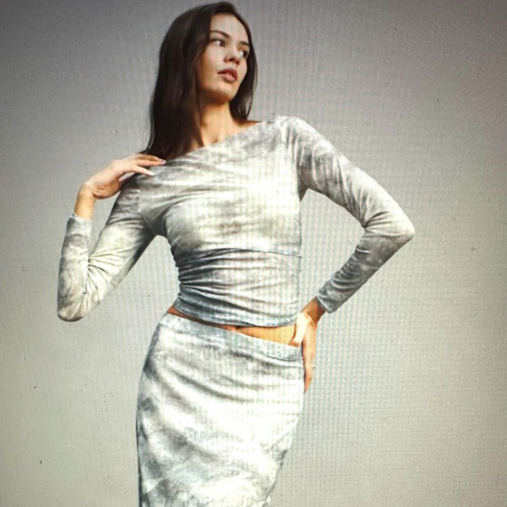 Reformation Iris Knit Skirt Grey - Size XS and Iris Knit shirt Grey XS
